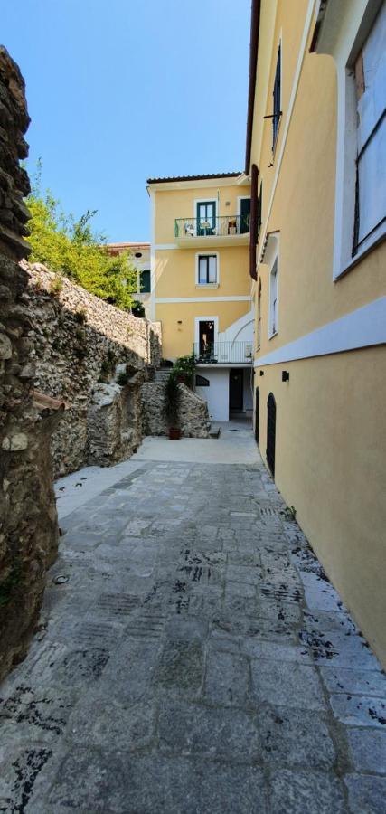 فندق Duomo Attic رافيلّو المظهر الخارجي الصورة